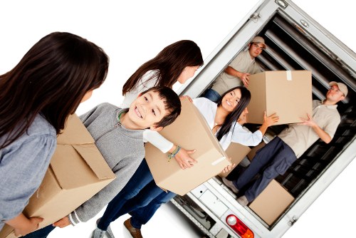 Customer complaint review for a man and van service